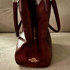 Coach Madison Shoulder Bag Maroon Leather & Suede F35723